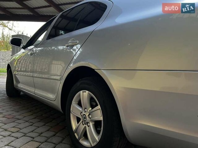 Сірий Шкода Октавія, об'ємом двигуна 1.6 л та пробігом 237 тис. км за 7800 $, фото 31 на Automoto.ua