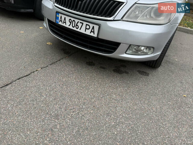 Серый Шкода Октавия, объемом двигателя 1.8 л и пробегом 260 тыс. км за 7600 $, фото 18 на Automoto.ua