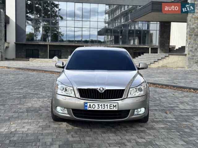 Серый Шкода Октавия, объемом двигателя 1.2 л и пробегом 233 тыс. км за 7600 $, фото 3 на Automoto.ua