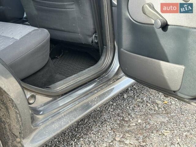 Серый Шкода Октавия, объемом двигателя 1.6 л и пробегом 270 тыс. км за 6100 $, фото 8 на Automoto.ua