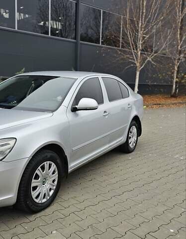 Серый Шкода Октавия, объемом двигателя 1.8 л и пробегом 192 тыс. км за 9299 $, фото 7 на Automoto.ua