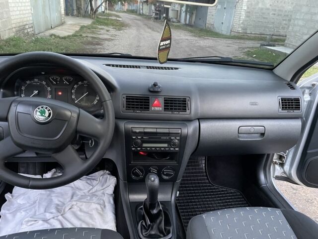 Сірий Шкода Октавія, об'ємом двигуна 1.6 л та пробігом 138 тис. км за 7000 $, фото 4 на Automoto.ua