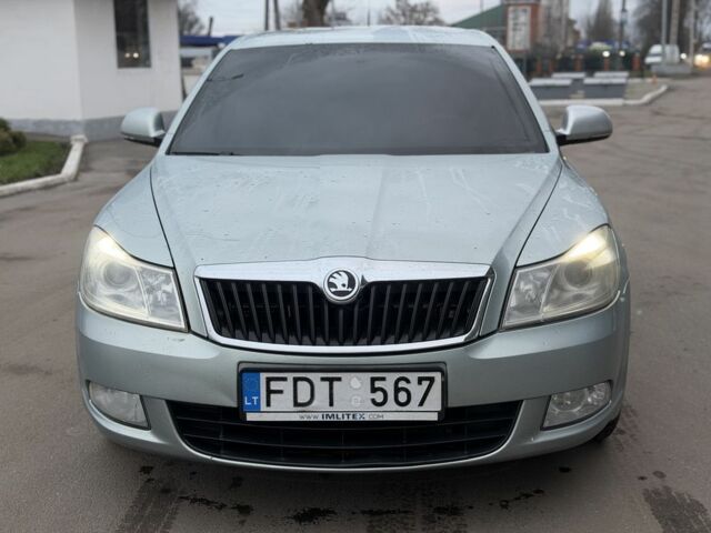 Серый Шкода Октавия, объемом двигателя 1.6 л и пробегом 200 тыс. км за 3350 $, фото 11 на Automoto.ua