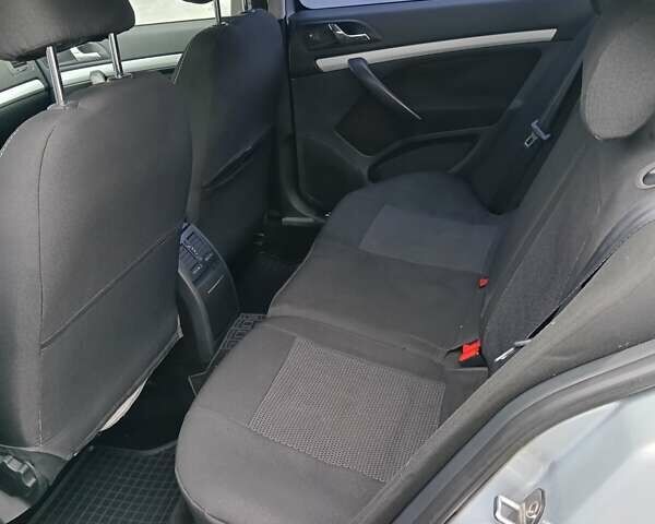 Серый Шкода Октавия, объемом двигателя 1.8 л и пробегом 101 тыс. км за 8500 $, фото 6 на Automoto.ua