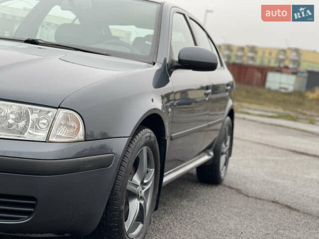 Сірий Шкода Октавія, об'ємом двигуна 1.6 л та пробігом 150 тис. км за 7500 $, фото 31 на Automoto.ua