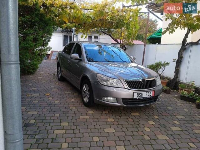 Серый Шкода Октавия, объемом двигателя 1.6 л и пробегом 247 тыс. км за 6750 $, фото 12 на Automoto.ua