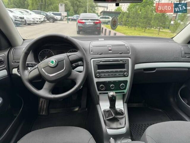 Сірий Шкода Октавія, об'ємом двигуна 1.9 л та пробігом 305 тис. км за 8500 $, фото 17 на Automoto.ua