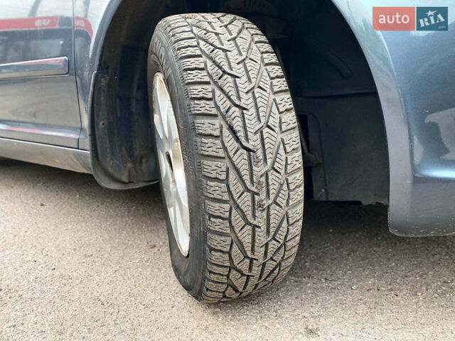 Серый Шкода Октавия, объемом двигателя 1.9 л и пробегом 295 тыс. км за 6590 $, фото 2 на Automoto.ua