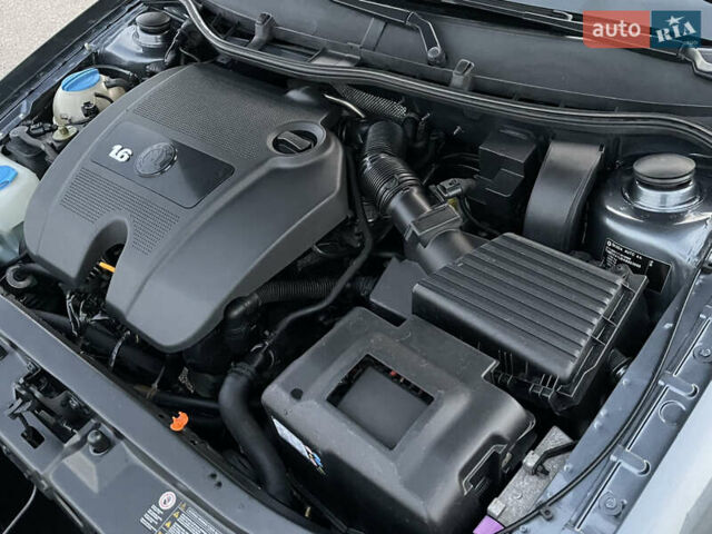 Сірий Шкода Октавія, об'ємом двигуна 1.6 л та пробігом 150 тис. км за 7650 $, фото 81 на Automoto.ua