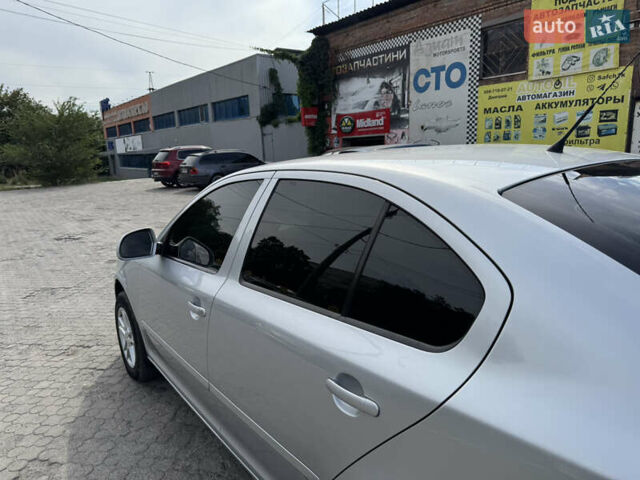 Сірий Шкода Октавія, об'ємом двигуна 1.8 л та пробігом 259 тис. км за 7500 $, фото 28 на Automoto.ua