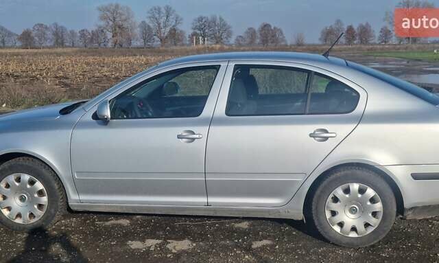 Серый Шкода Октавия, объемом двигателя 1.6 л и пробегом 191 тыс. км за 7399 $, фото 2 на Automoto.ua