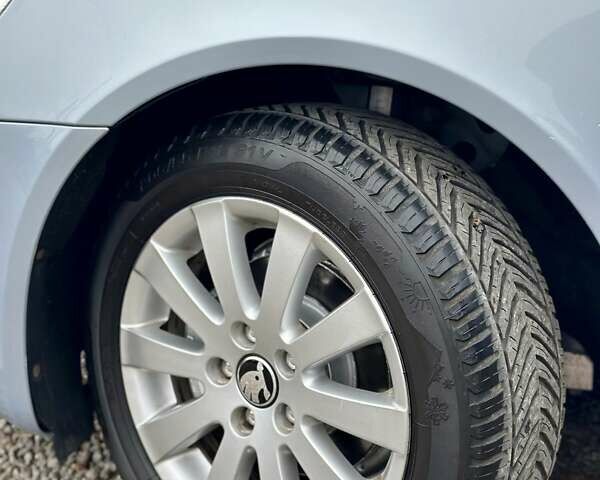 Сірий Шкода Октавія, об'ємом двигуна 0 л та пробігом 151 тис. км за 9450 $, фото 15 на Automoto.ua