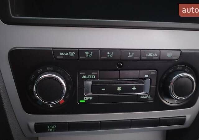 Сірий Шкода Октавія, об'ємом двигуна 1.4 л та пробігом 161 тис. км за 7800 $, фото 144 на Automoto.ua