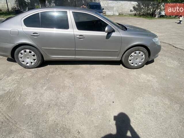 Серый Шкода Октавия, объемом двигателя 1.4 л и пробегом 307 тыс. км за 5900 $, фото 1 на Automoto.ua