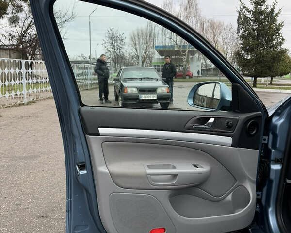 Сірий Шкода Октавія, об'ємом двигуна 1.6 л та пробігом 194 тис. км за 7650 $, фото 26 на Automoto.ua