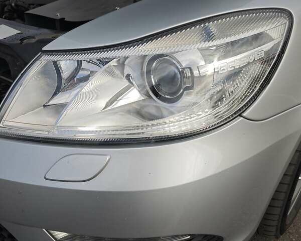 Сірий Шкода Октавія, об'ємом двигуна 1.98 л та пробігом 180 тис. км за 12888 $, фото 41 на Automoto.ua