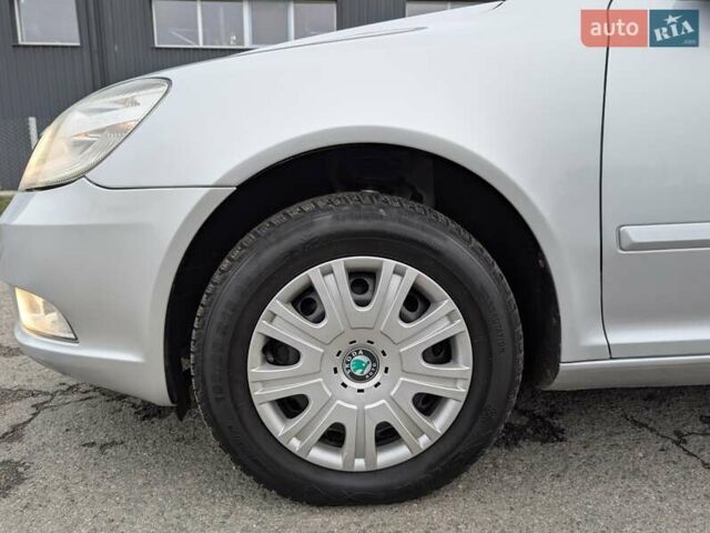 Сірий Шкода Октавія, об'ємом двигуна 1.9 л та пробігом 277 тис. км за 7750 $, фото 11 на Automoto.ua