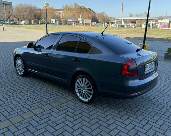 Серый Шкода Октавия, объемом двигателя 1.6 л и пробегом 315 тыс. км за 7800 $, фото 3 на Automoto.ua