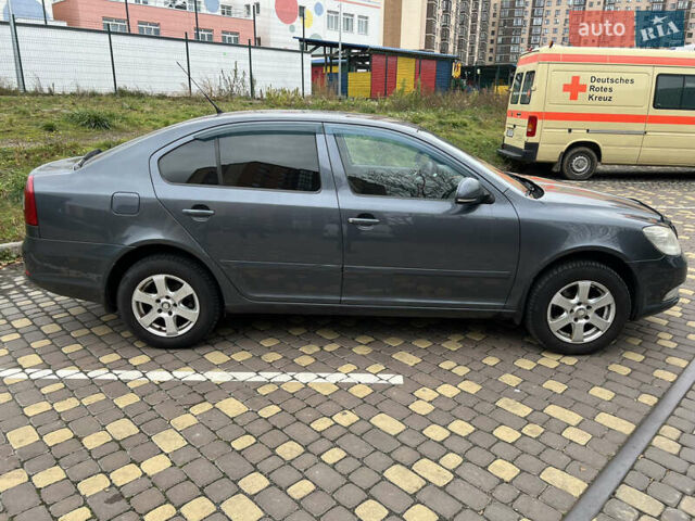 Серый Шкода Октавия, объемом двигателя 1.9 л и пробегом 280 тыс. км за 7000 $, фото 4 на Automoto.ua