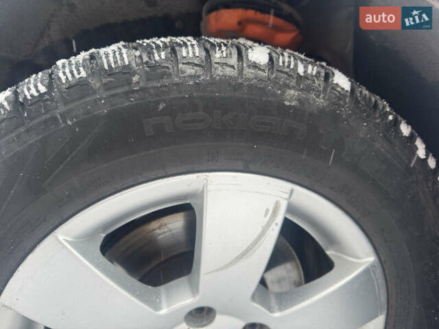 Серый Шкода Октавия, объемом двигателя 1.6 л и пробегом 263 тыс. км за 6300 $, фото 3 на Automoto.ua