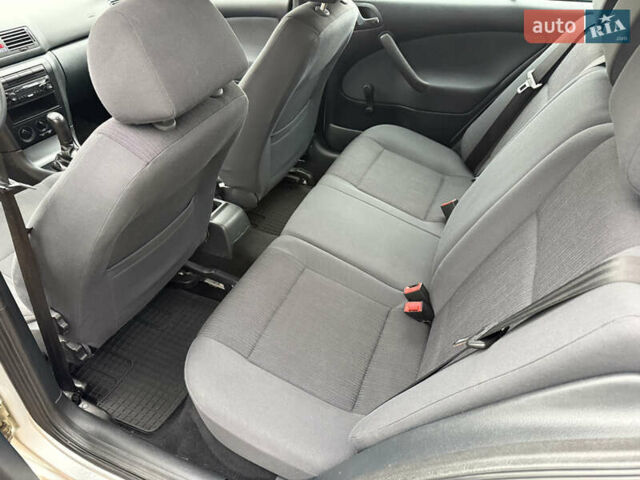 Сірий Шкода Октавія, об'ємом двигуна 1.6 л та пробігом 152 тис. км за 6700 $, фото 5 на Automoto.ua