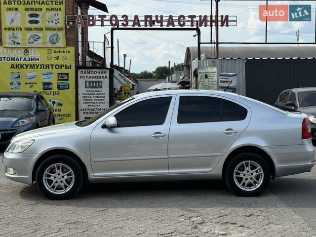 Сірий Шкода Октавія, об'ємом двигуна 1.8 л та пробігом 259 тис. км за 7500 $, фото 6 на Automoto.ua