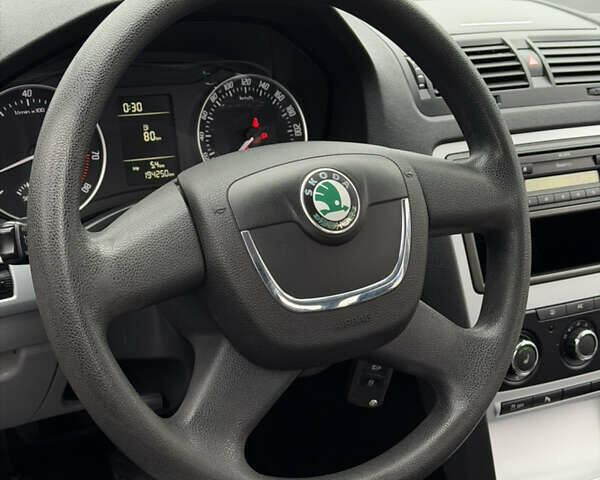 Сірий Шкода Октавія, об'ємом двигуна 1.6 л та пробігом 194 тис. км за 7650 $, фото 47 на Automoto.ua