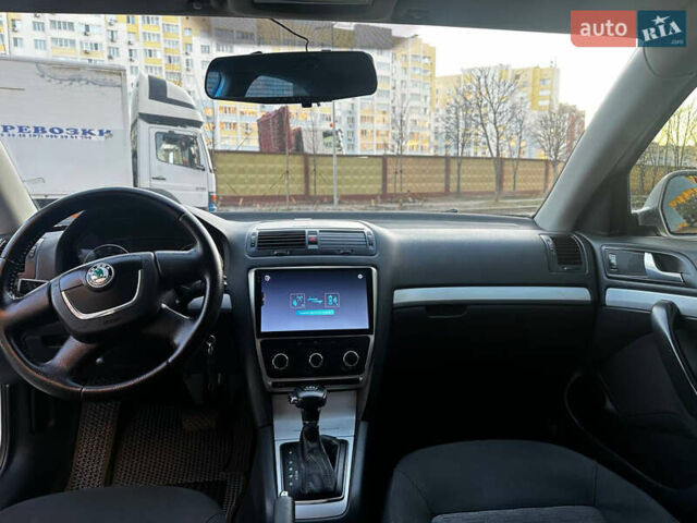 Серый Шкода Октавия, объемом двигателя 1.8 л и пробегом 245 тыс. км за 7000 $, фото 9 на Automoto.ua
