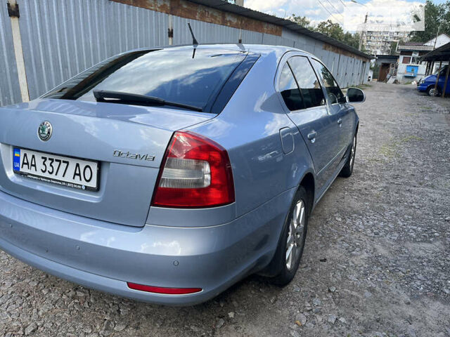 Сірий Шкода Октавія, об'ємом двигуна 1.8 л та пробігом 140 тис. км за 7500 $, фото 4 на Automoto.ua