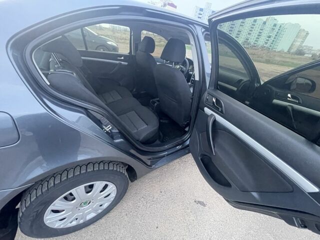 Сірий Шкода Октавія, об'ємом двигуна 1.6 л та пробігом 164 тис. км за 8900 $, фото 18 на Automoto.ua