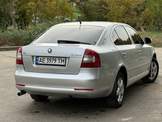 Серый Шкода Октавия, объемом двигателя 1.6 л и пробегом 265 тыс. км за 7150 $, фото 4 на Automoto.ua