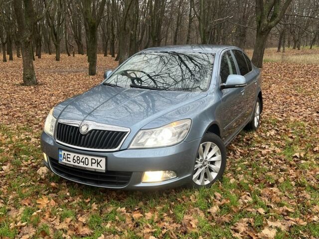 Серый Шкода Октавия, объемом двигателя 1.8 л и пробегом 204 тыс. км за 7500 $, фото 2 на Automoto.ua