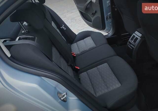 Сірий Шкода Октавія, об'ємом двигуна 1.4 л та пробігом 161 тис. км за 7800 $, фото 163 на Automoto.ua