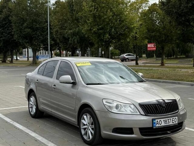 Сірий Шкода Октавія, об'ємом двигуна 1.6 л та пробігом 198 тис. км за 7300 $, фото 3 на Automoto.ua