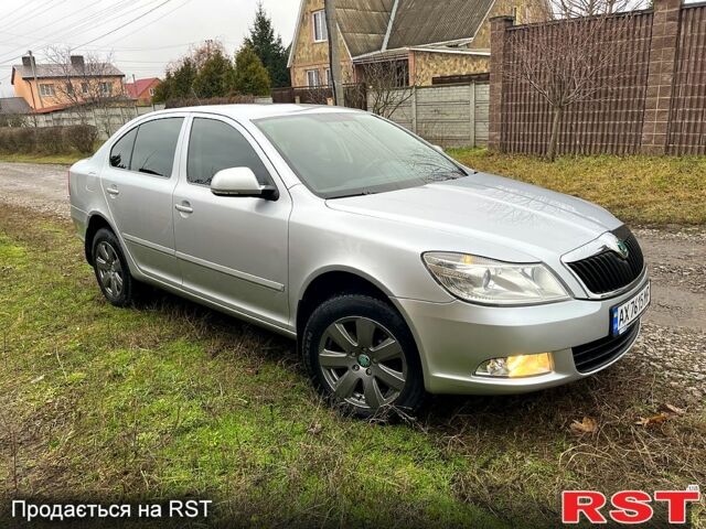 Серый Шкода Октавия, объемом двигателя 1.8 л и пробегом 180 тыс. км за 7500 $, фото 2 на Automoto.ua
