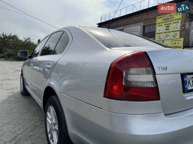 Сірий Шкода Октавія, об'ємом двигуна 1.8 л та пробігом 259 тис. км за 7500 $, фото 20 на Automoto.ua