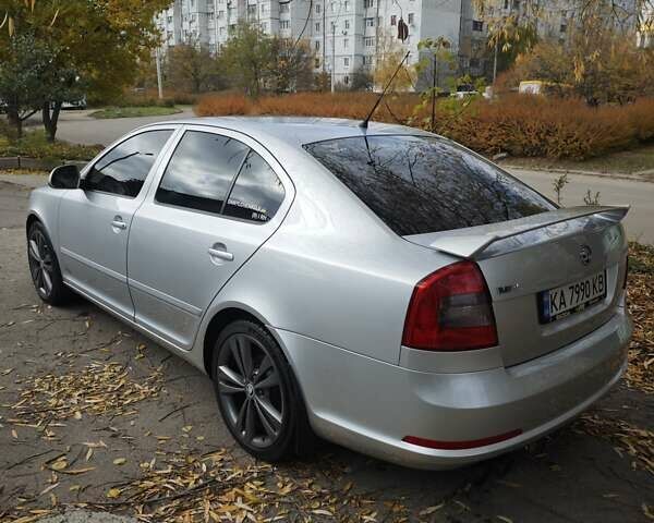 Сірий Шкода Октавія, об'ємом двигуна 1.98 л та пробігом 180 тис. км за 12888 $, фото 11 на Automoto.ua