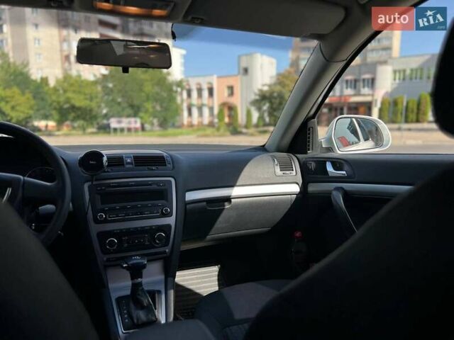 Серый Шкода Октавия, объемом двигателя 1.8 л и пробегом 276 тыс. км за 7700 $, фото 25 на Automoto.ua