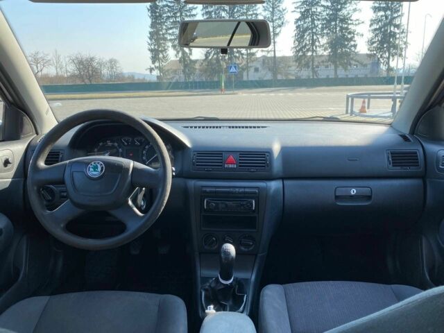 Серый Шкода Октавия, объемом двигателя 1.6 л и пробегом 202 тыс. км за 5950 $, фото 5 на Automoto.ua