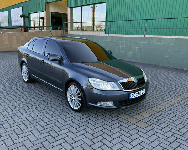 Серый Шкода Октавия, объемом двигателя 1.6 л и пробегом 315 тыс. км за 7800 $, фото 9 на Automoto.ua