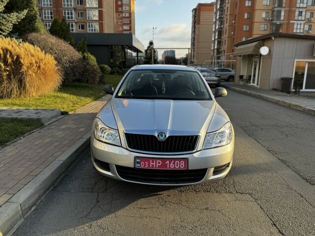 Сірий Шкода Октавія, об'ємом двигуна 1.4 л та пробігом 220 тис. км за 7300 $, фото 8 на Automoto.ua