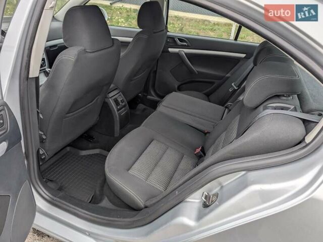 Сірий Шкода Октавія, об'ємом двигуна 1.9 л та пробігом 277 тис. км за 7750 $, фото 20 на Automoto.ua
