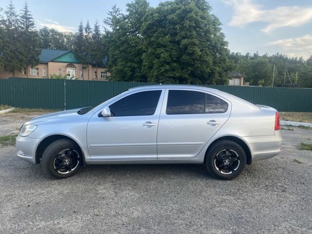 Сірий Шкода Октавія, об'ємом двигуна 1.8 л та пробігом 170 тис. км за 8000 $, фото 7 на Automoto.ua