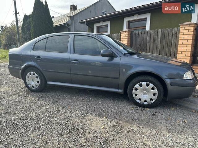 Серый Шкода Октавия, объемом двигателя 1.6 л и пробегом 270 тыс. км за 6100 $, фото 2 на Automoto.ua