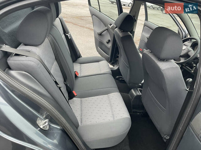 Сірий Шкода Октавія, об'ємом двигуна 1.6 л та пробігом 150 тис. км за 7500 $, фото 73 на Automoto.ua