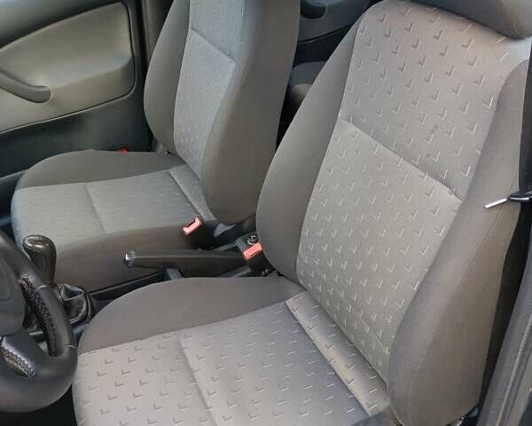 Сірий Шкода Октавія, об'ємом двигуна 1.6 л та пробігом 148 тис. км за 6400 $, фото 17 на Automoto.ua
