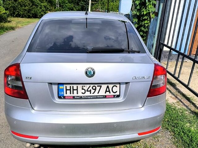 Серый Шкода Октавия, объемом двигателя 1.9 л и пробегом 239 тыс. км за 8000 $, фото 1 на Automoto.ua