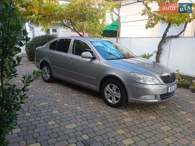 Серый Шкода Октавия, объемом двигателя 1.6 л и пробегом 247 тыс. км за 6700 $, фото 3 на Automoto.ua