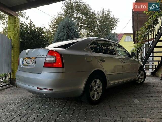 Сірий Шкода Октавія, об'ємом двигуна 1.6 л та пробігом 237 тис. км за 7800 $, фото 60 на Automoto.ua