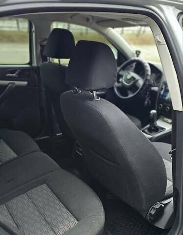 Серый Шкода Октавия, объемом двигателя 1.8 л и пробегом 192 тыс. км за 9299 $, фото 2 на Automoto.ua